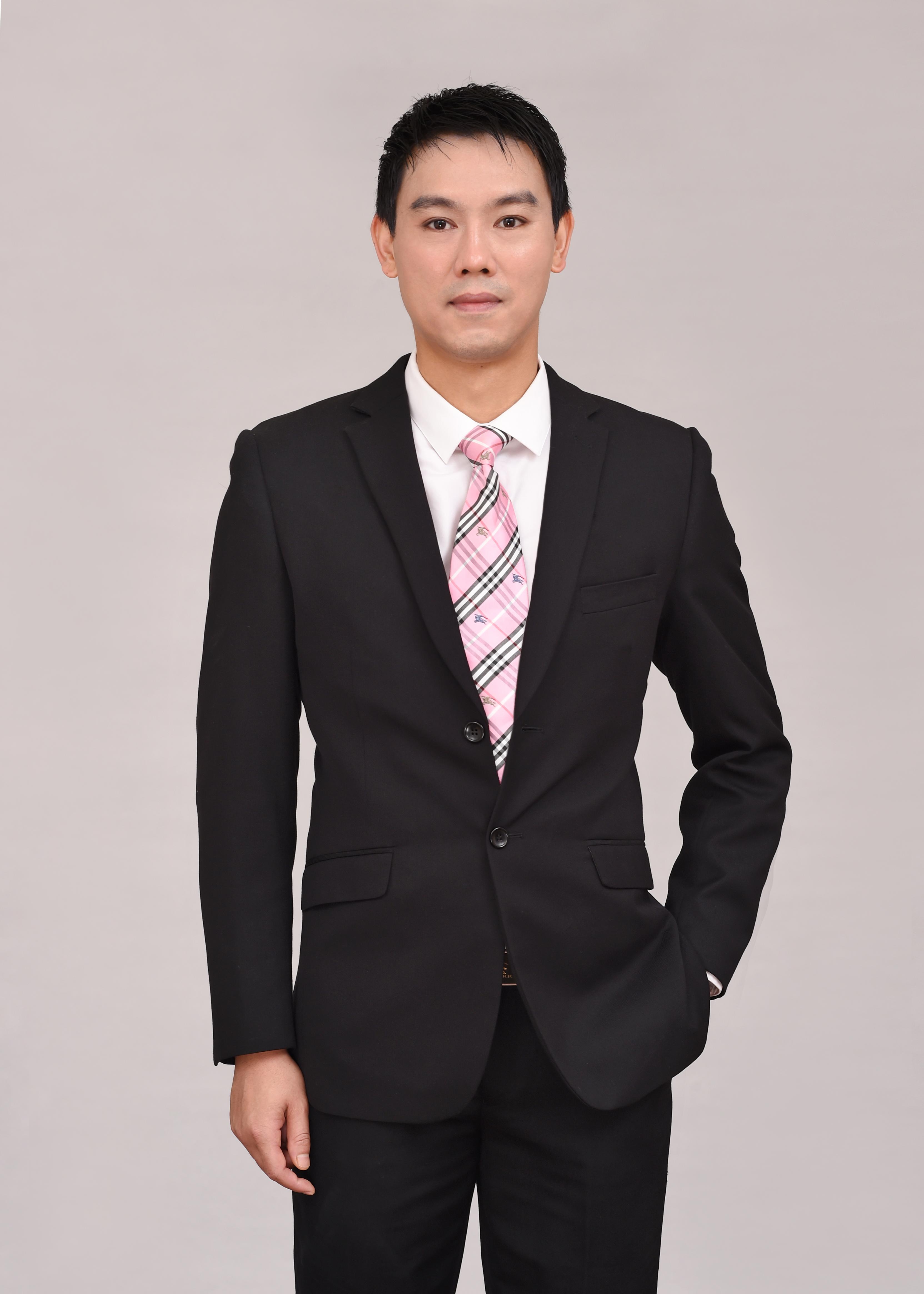 王兰英 包装与印刷设计负责人